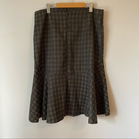 Cassis women’s fit and flare high low hem black and brown skirt. Size 12 - Picture 3 of 9